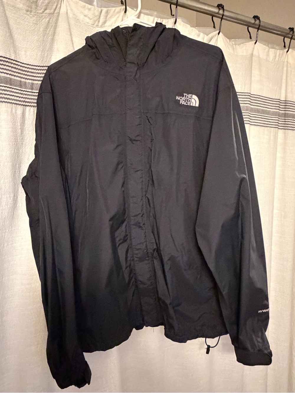 The North Face Men's Black Hooded Raincoat